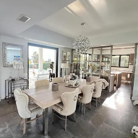 Βίλα Splendide Vue Mer, Piscine, Grimaud